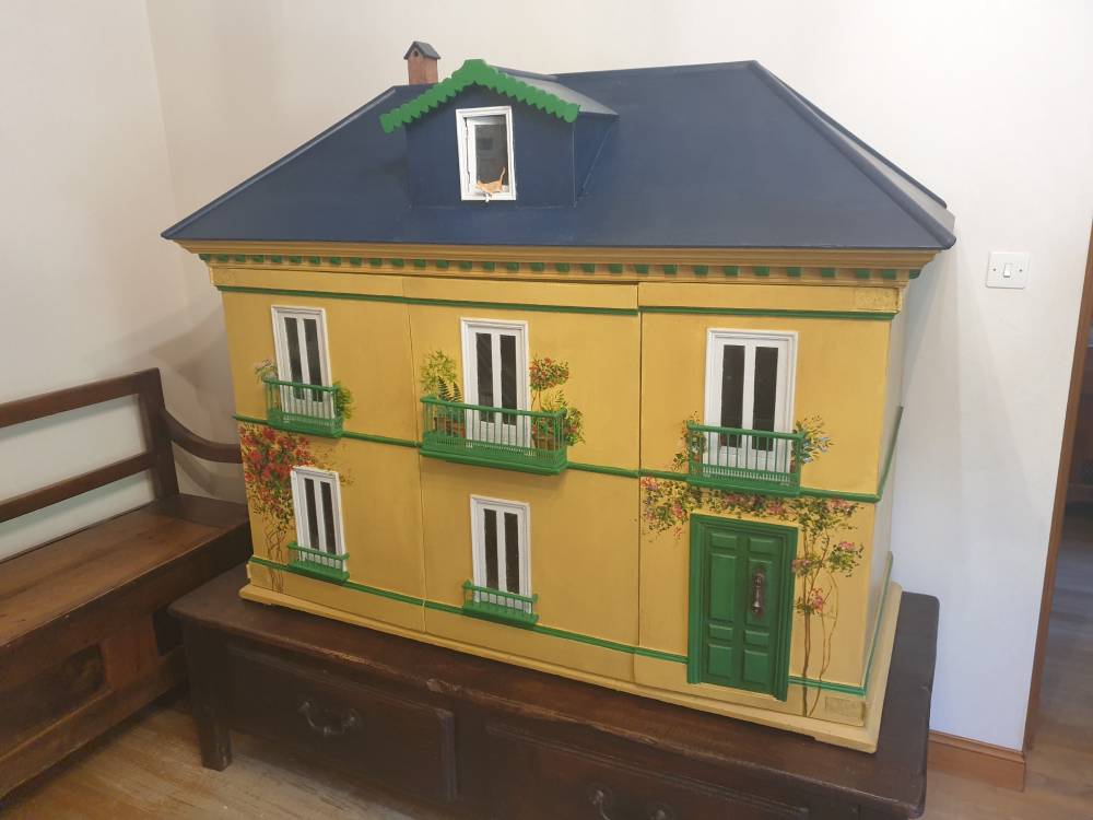 Maison de poupées espagnole